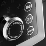 DeLonghi MAGNIFICA Smart Cappuccino Automatic with LatteCrema System ECAM23260SB - Image 4