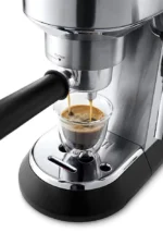 De’Longhi – DEDICA Espresso Machine with 15 bars of pressure and Milk Frother – Metal - Image 3